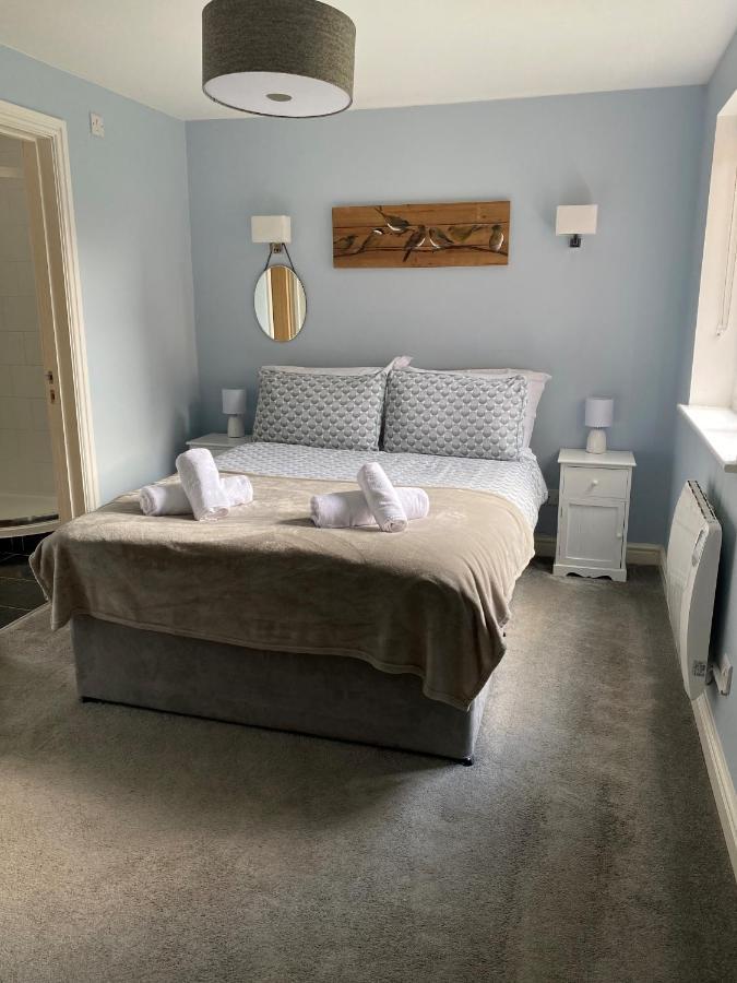 דירות אוקספורד 15 Maple Court מראה חיצוני תמונה